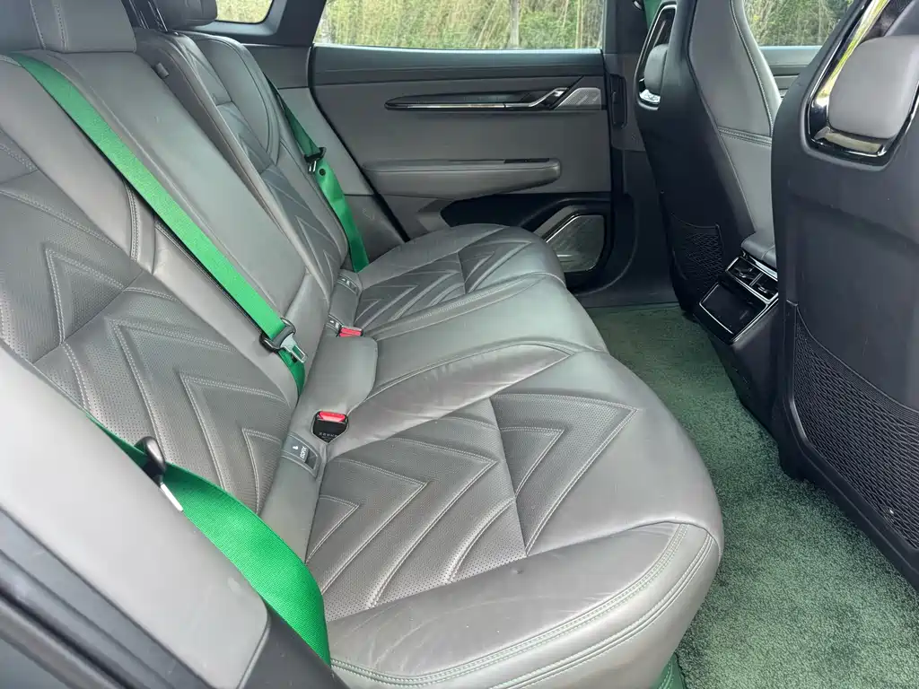 ZEEKR EXTREME KRYPTON 001