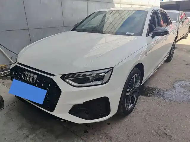 2022 Audi A4