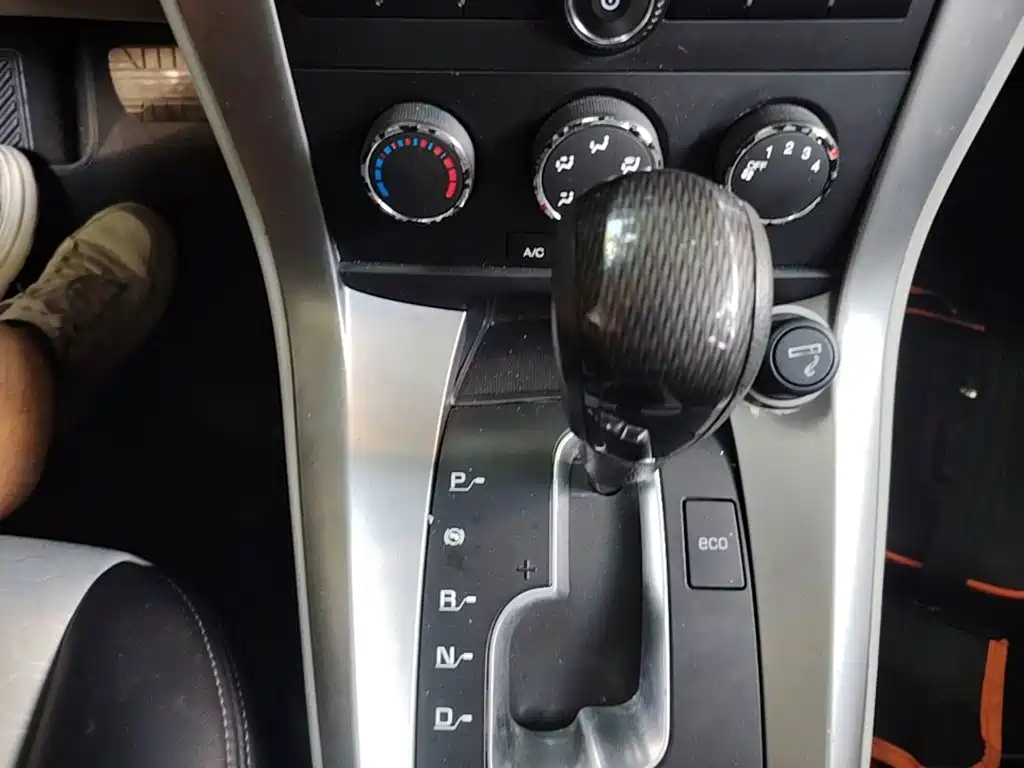 Chevrolet Captiva — миниатюра 14