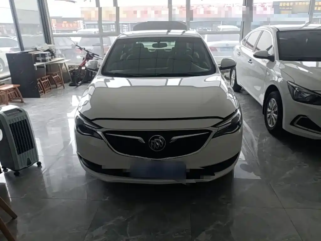 Buick Excelle — миниатюра 3