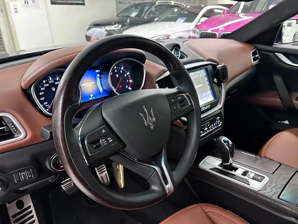 Maserati Ghibli — миниатюра 10