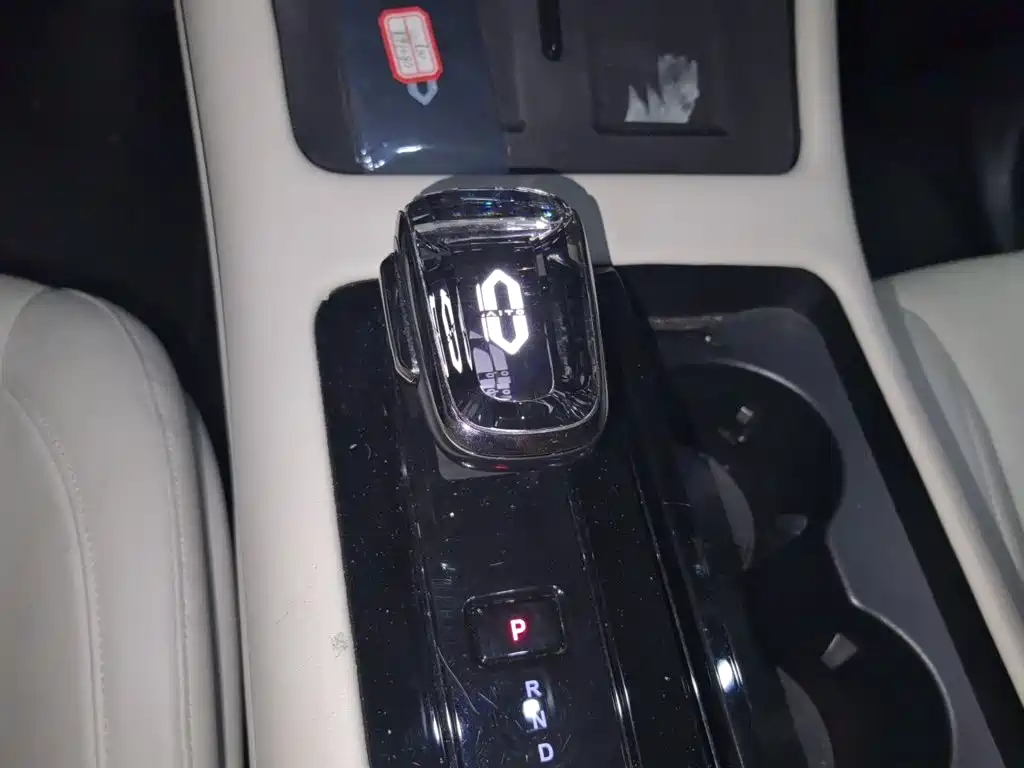 AITO AITO M7 — миниатюра 15