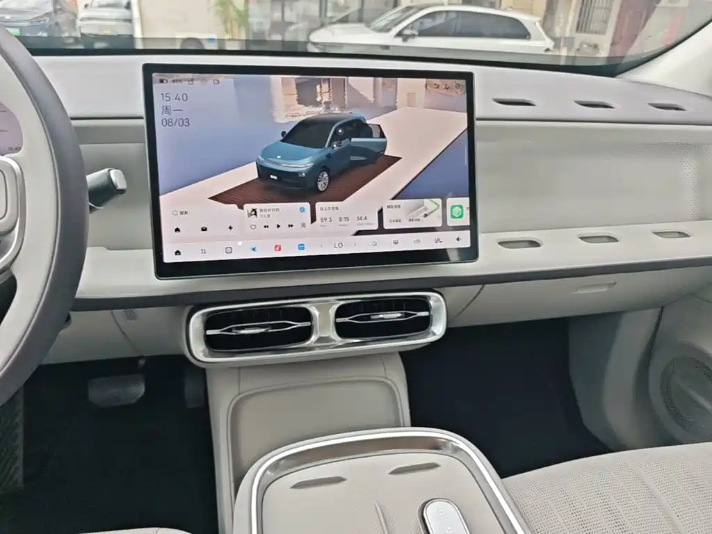 Leapmotor Leapmotor B10 — миниатюра 13