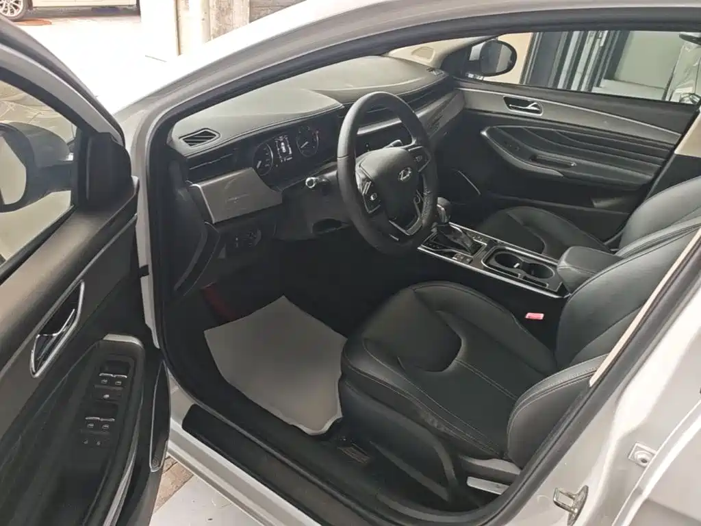 Chery Arrizo 5 — миниатюра 16