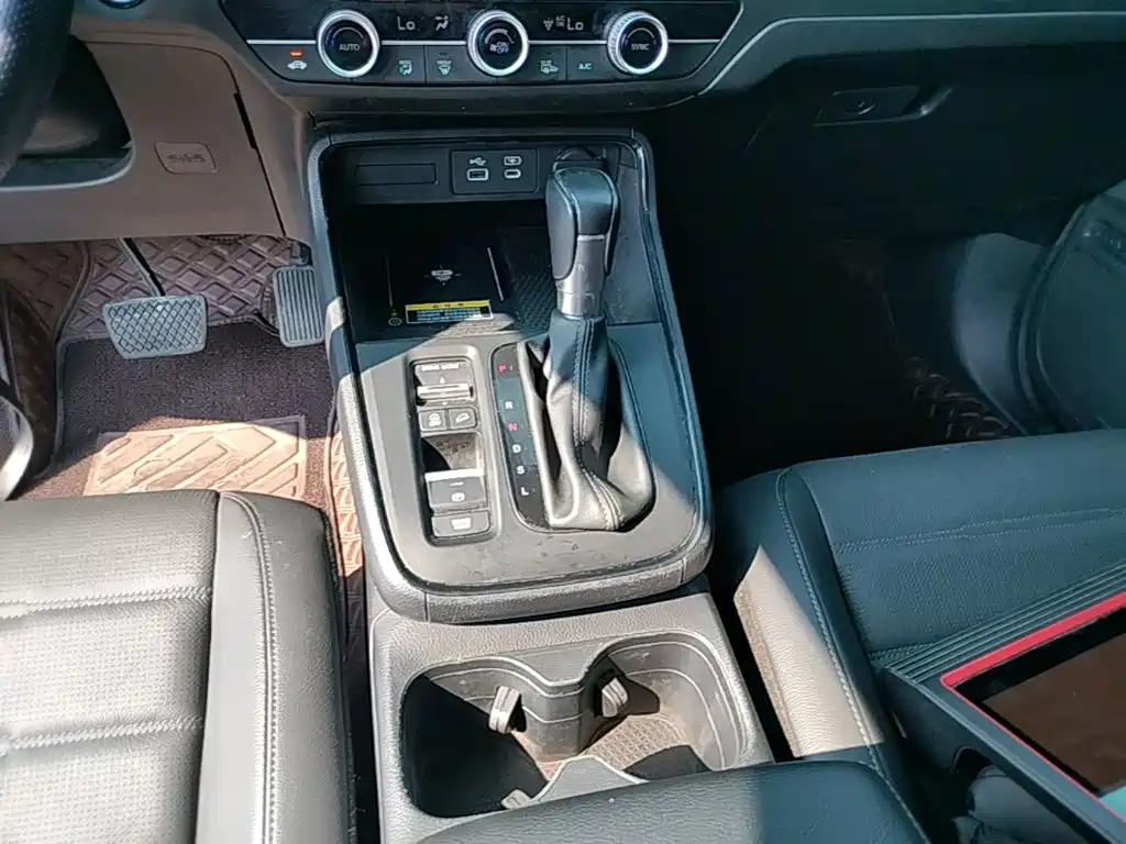 Honda CR-V — миниатюра 14