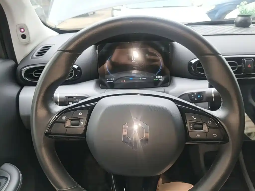 Leapmotor Leapmotor T03 — миниатюра 11