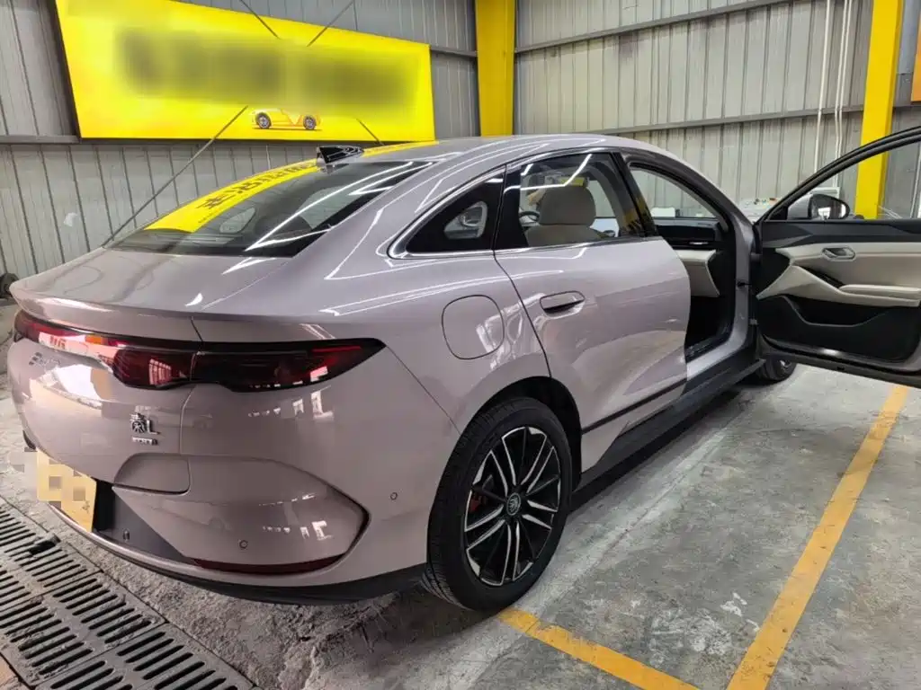 BYD Qin L — миниатюра 7