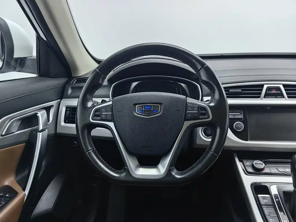 Geely Boyue — миниатюра 11