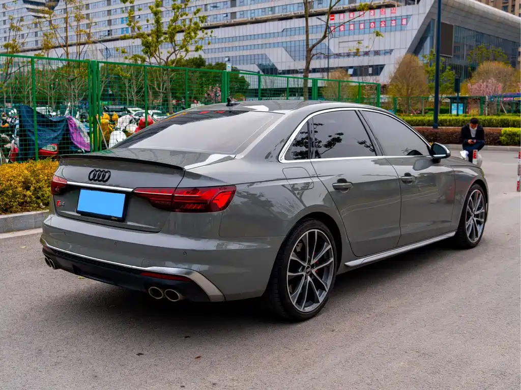 Audi S4 — миниатюра 4