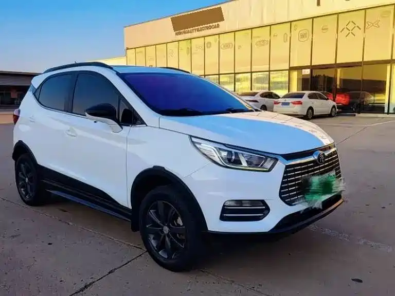 BYD Yuan EV — миниатюра 3