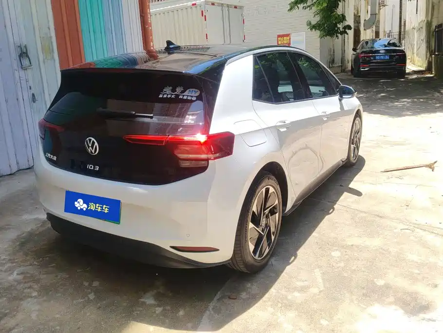Volkswagen ID.3 — миниатюра 3