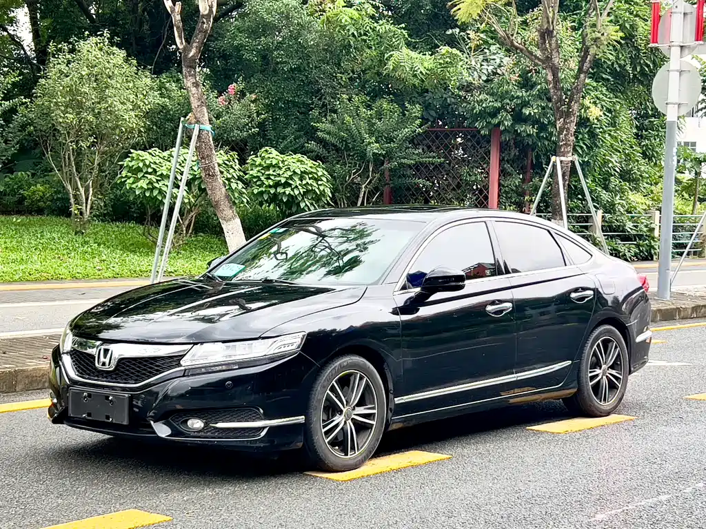 Honda Spirior 2015