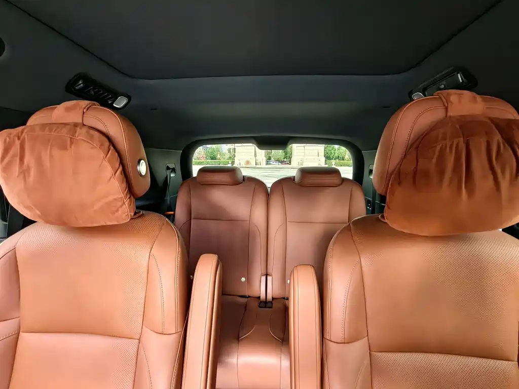 Li Auto Li L8 — миниатюра 22