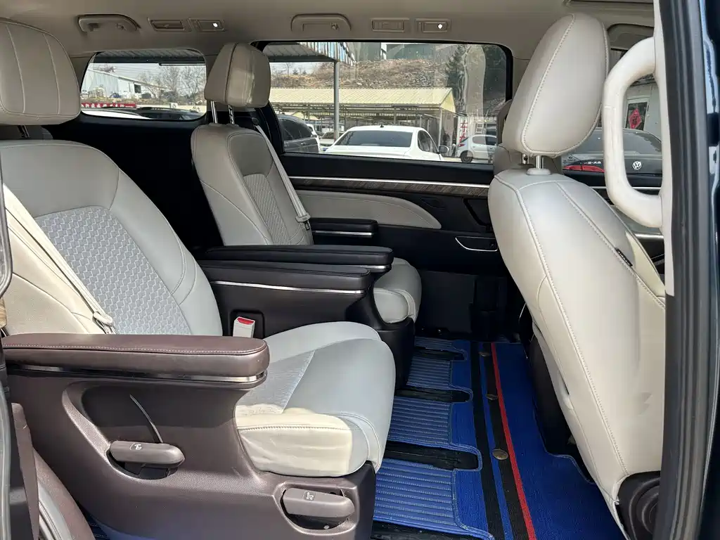 GAC Motor Trumpchi M8 — миниатюра 5