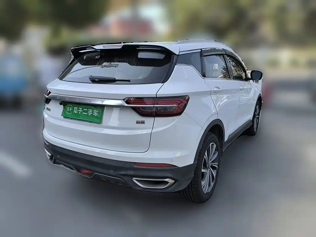 Geely Binyue — миниатюра 6
