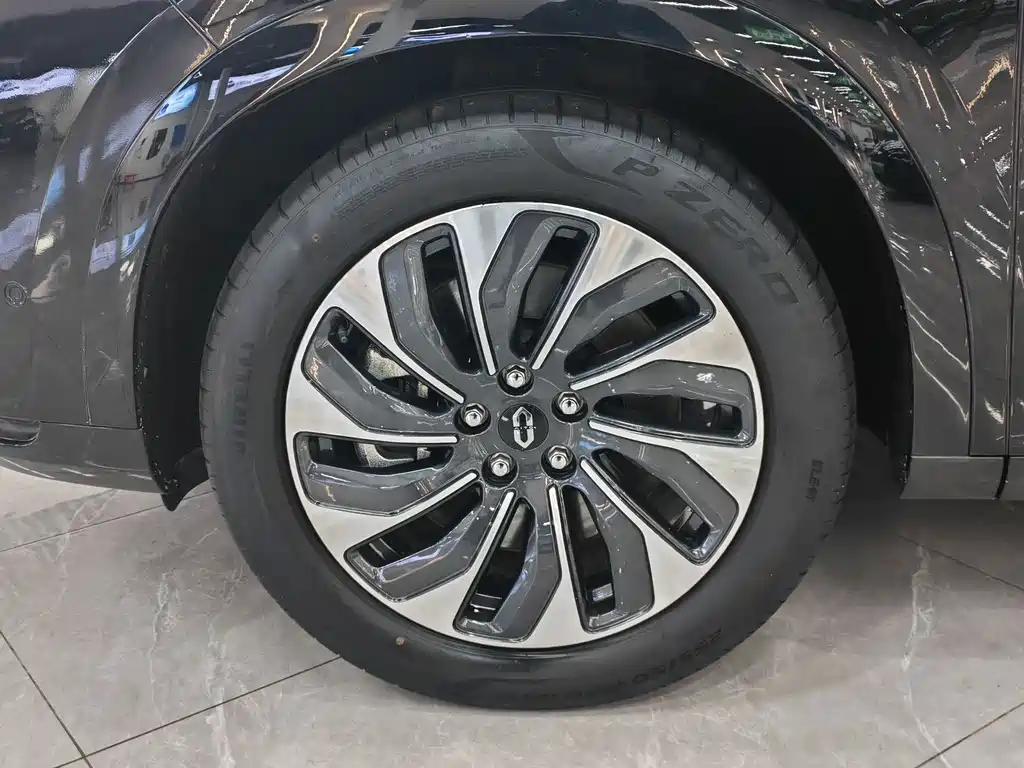 AITO ASK THE WORLD M7