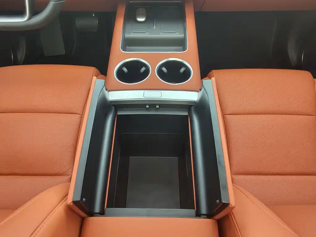 Li Auto Li L6 — миниатюра 20