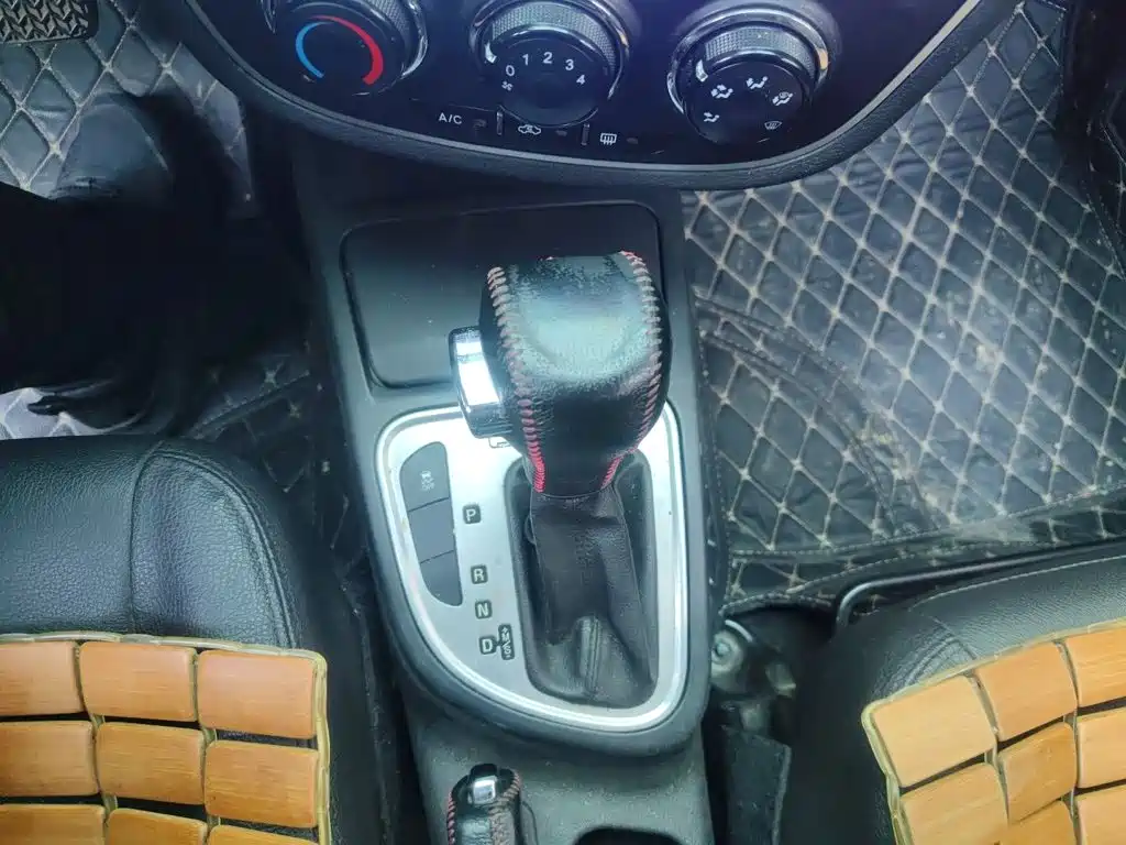 FAW Junpai D60 — миниатюра 7