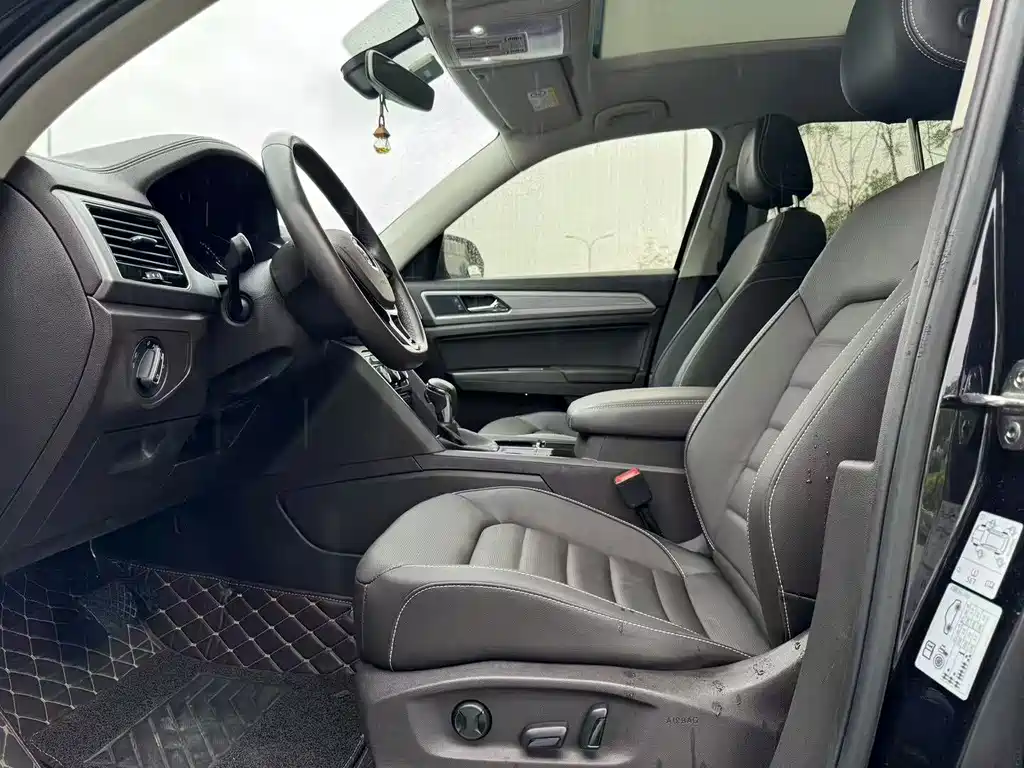 Volkswagen Teramont — миниатюра 7