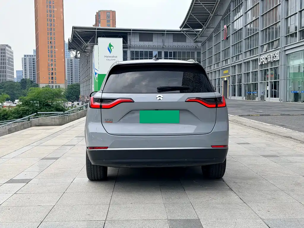 NIO ES8 — миниатюра 5