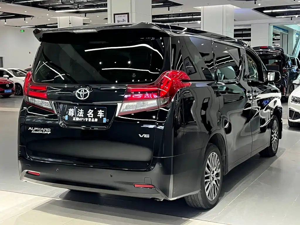 Toyota Alphard 2015 3.5L Luxury