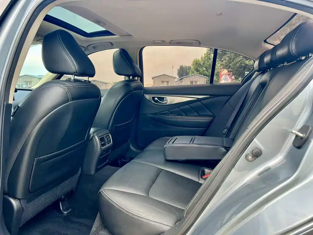 Infiniti Q50L — миниатюра 6