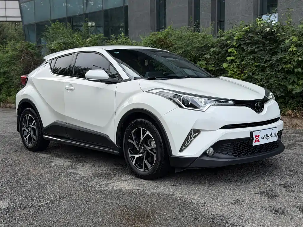 Toyota C-HR — миниатюра 3