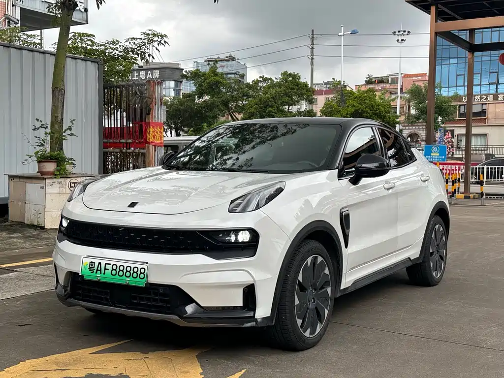 Lynk & Co 05 EM-P — миниатюра 3