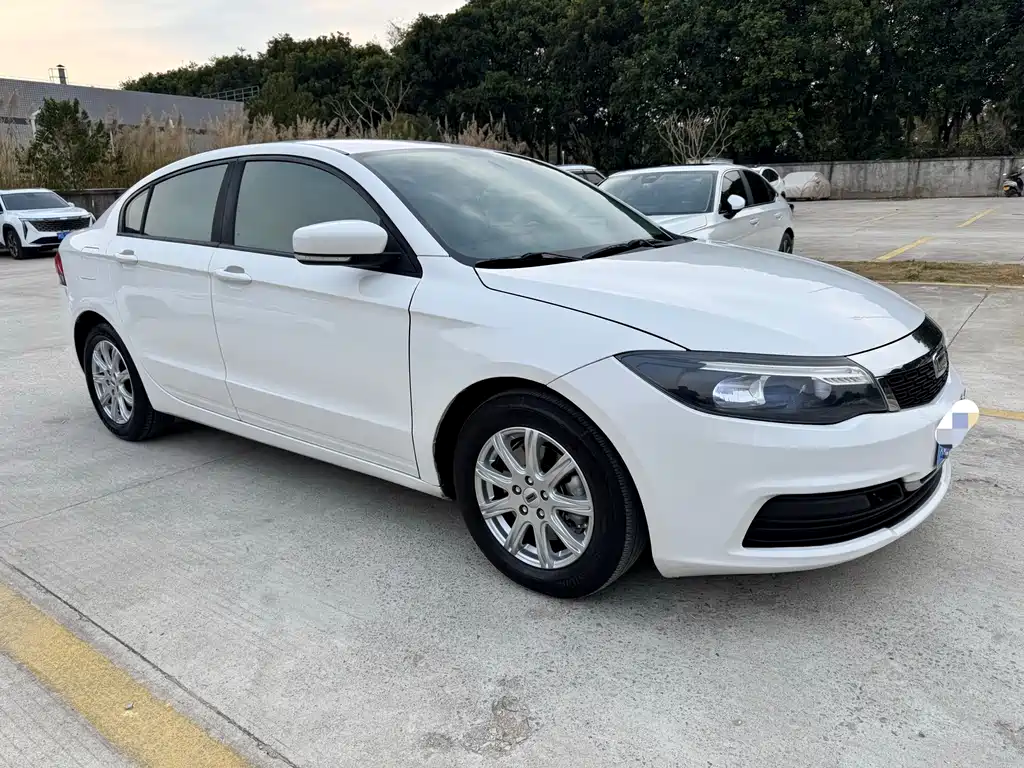 QOROS 3