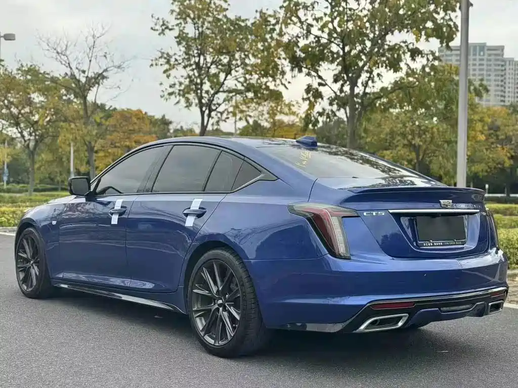 Cadillac CT5 — миниатюра 8