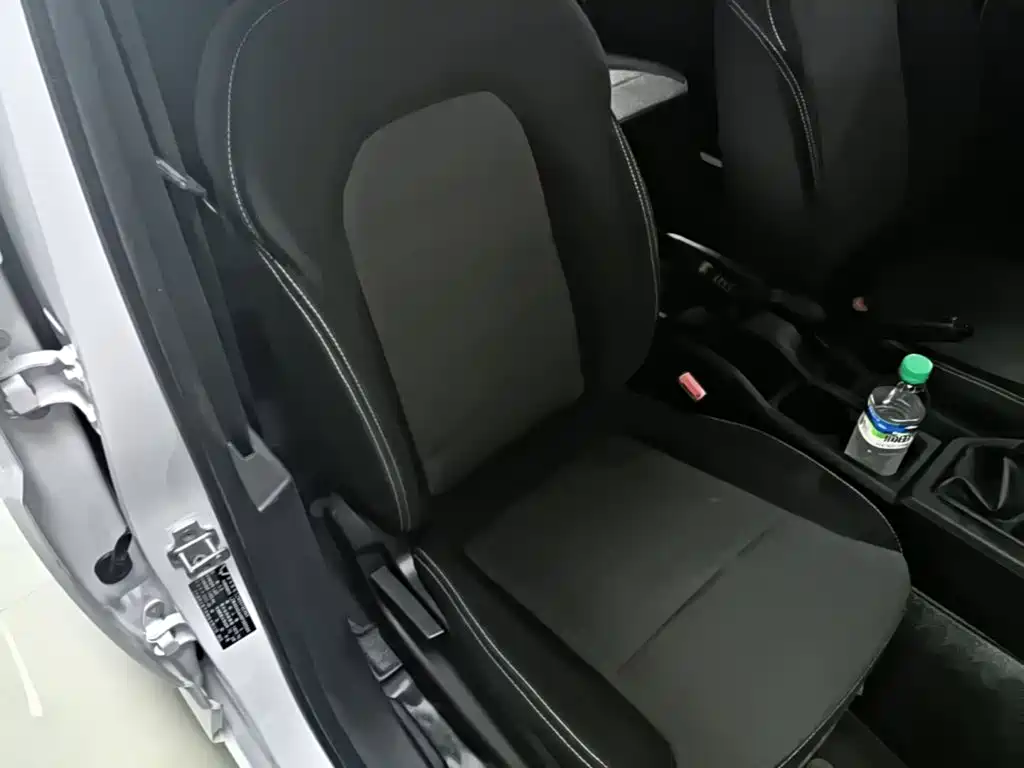 Wuling Hongguang PLUS — миниатюра 25