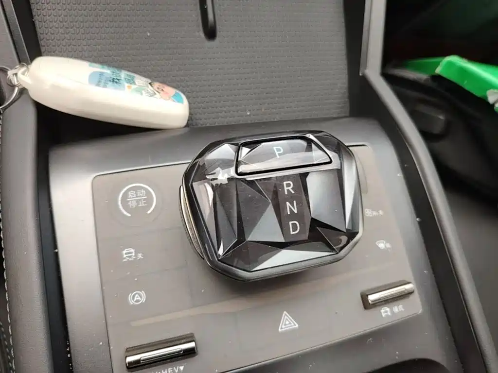 BYD Qin L — миниатюра 14