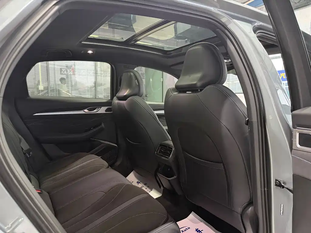 Geely Xingrui — миниатюра 15