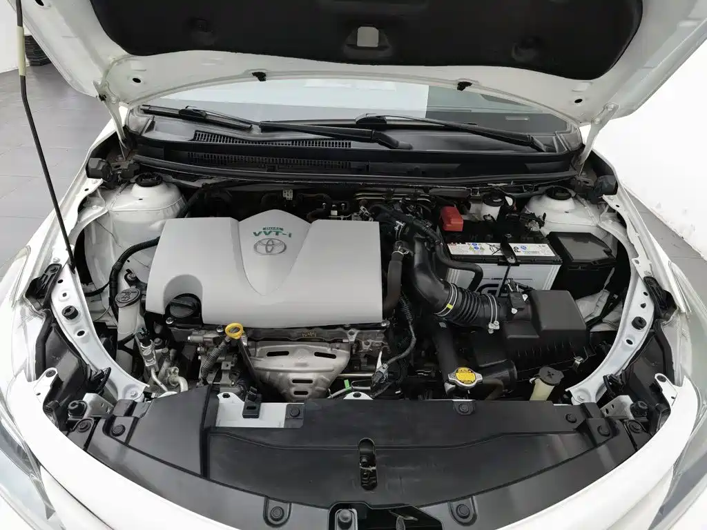 Toyota Vios FS — миниатюра 6