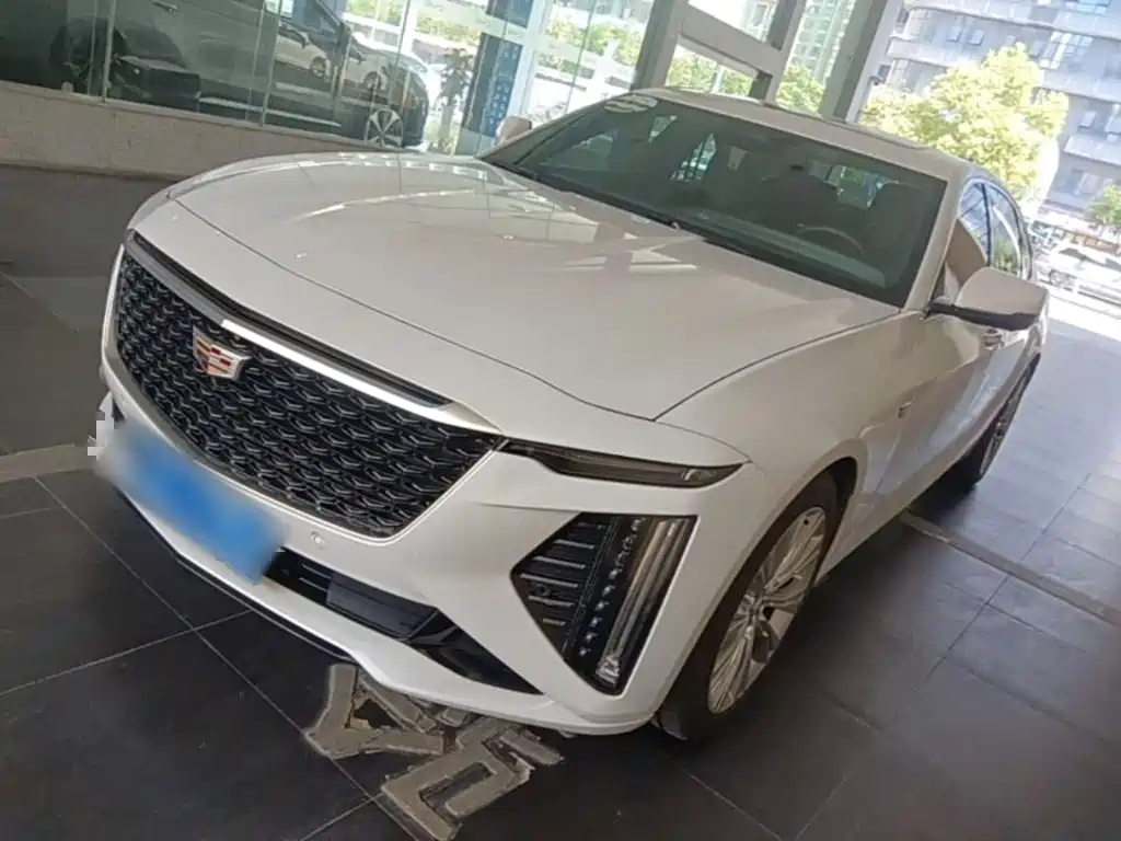 Cadillac CT6 — миниатюра 2