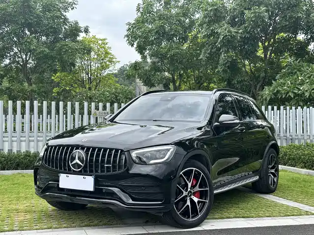 MERCEDES-BENZ GLC AMG 2020