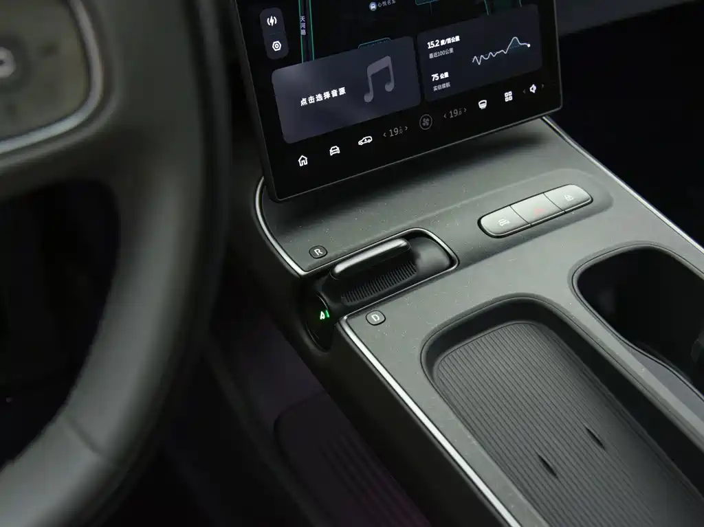 NIO ET5T — миниатюра 15