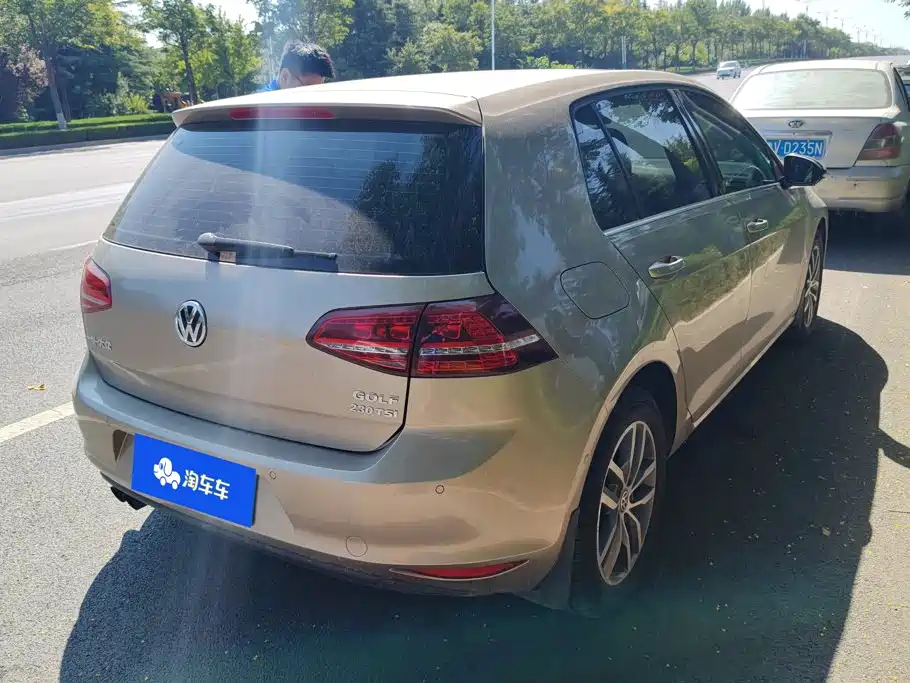 Volkswagen Golf — миниатюра 3