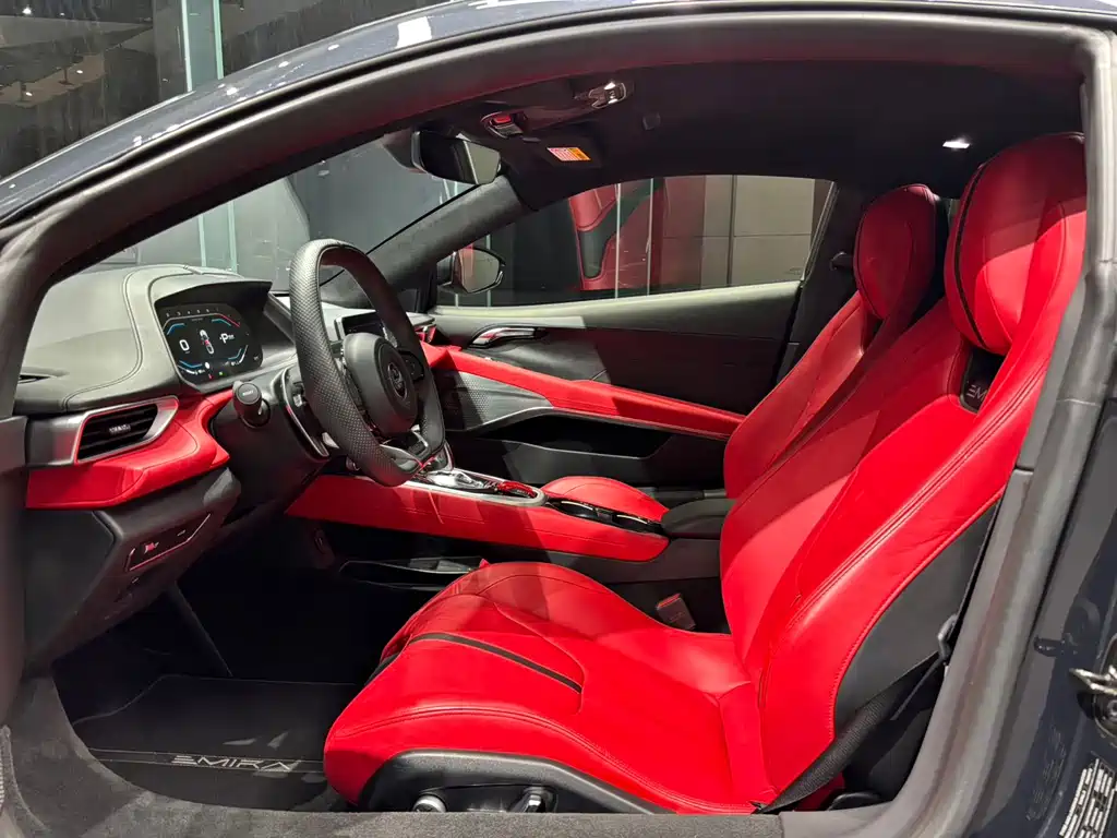 Lotus Emira — миниатюра 5
