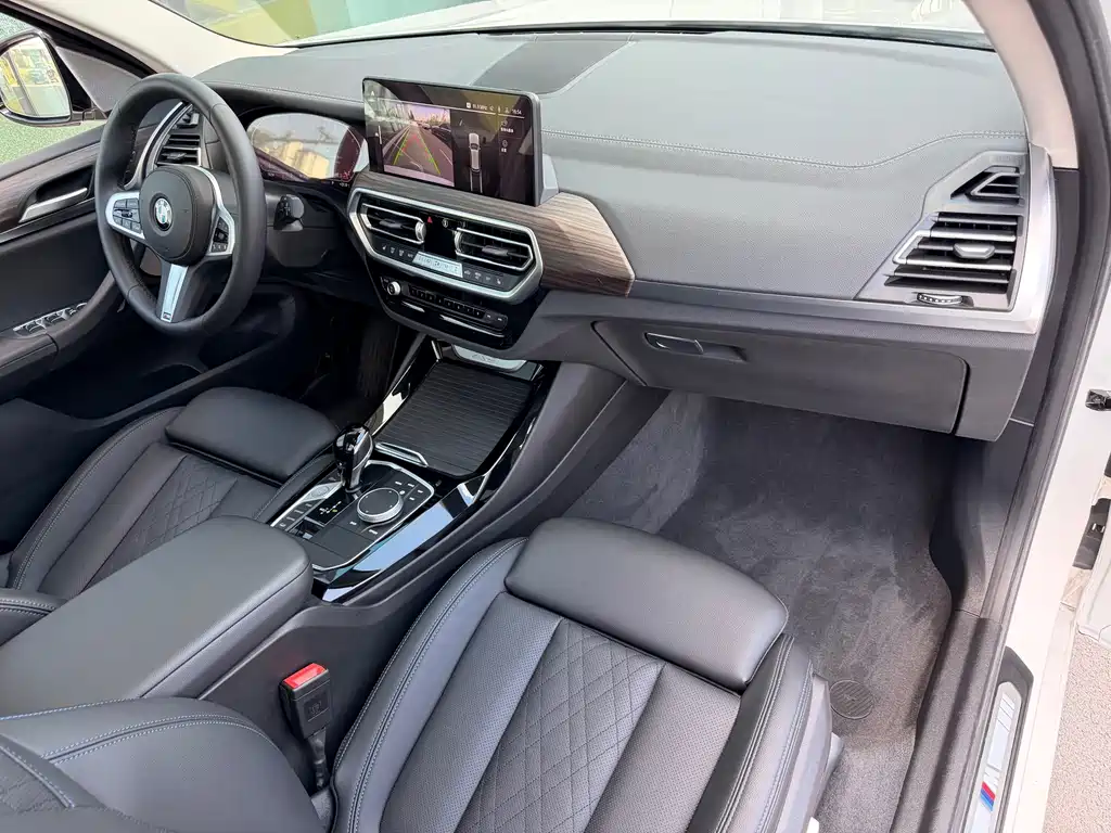BMW X3 — миниатюра 22