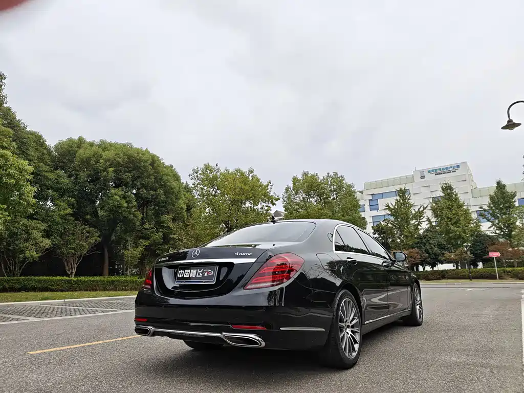 Mercedes-Benz S-Class — миниатюра 10
