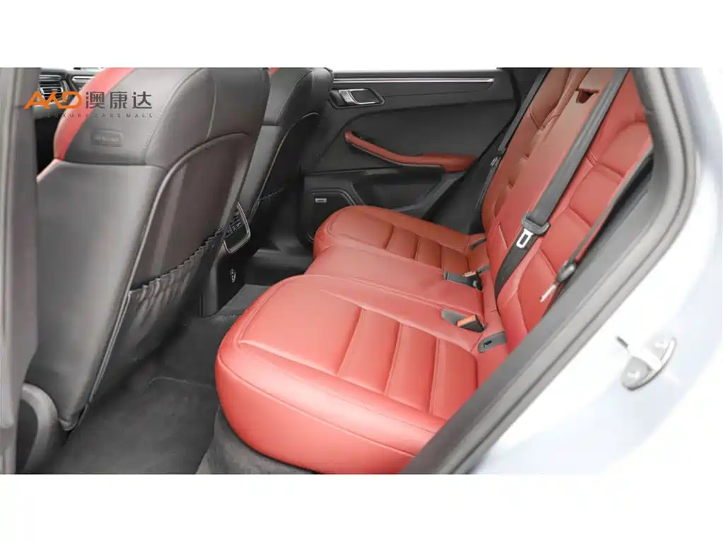 Porsche Macan — миниатюра 7