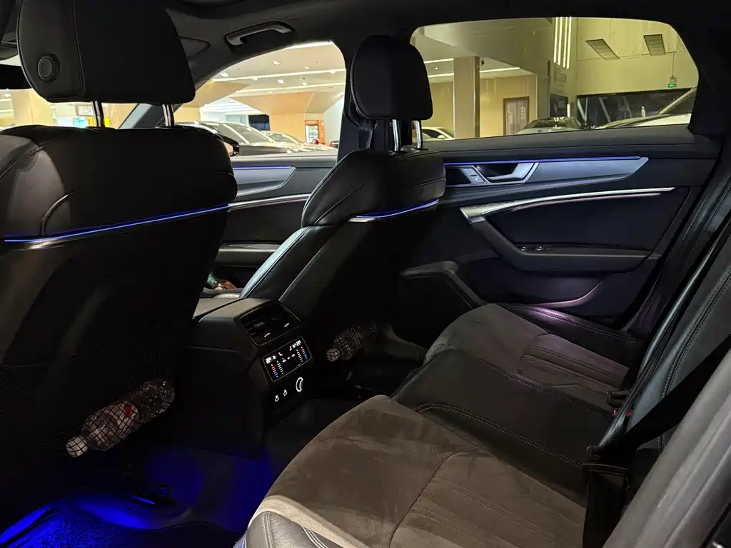 Audi A6L — миниатюра 5