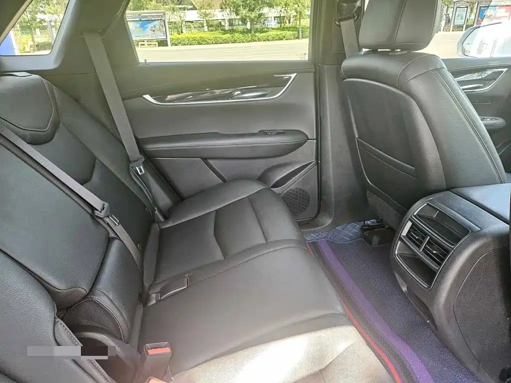 Cadillac XT5 — миниатюра 9