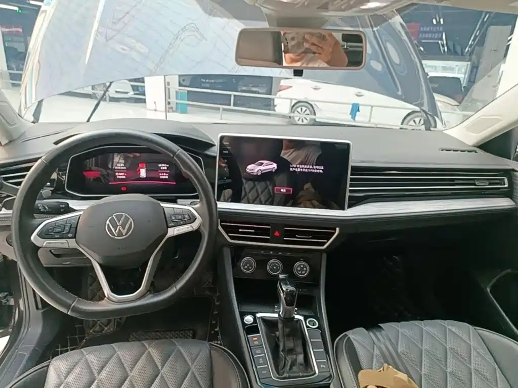 Volkswagen Sagitar — миниатюра 10