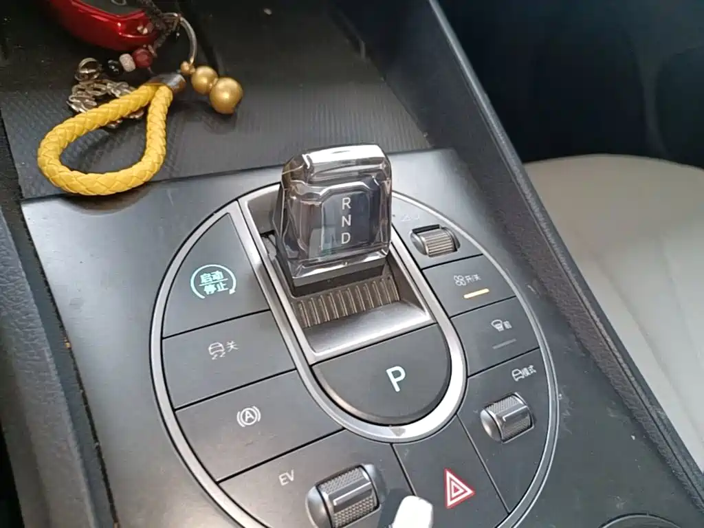 BYD Seal 05 DM-i — миниатюра 14