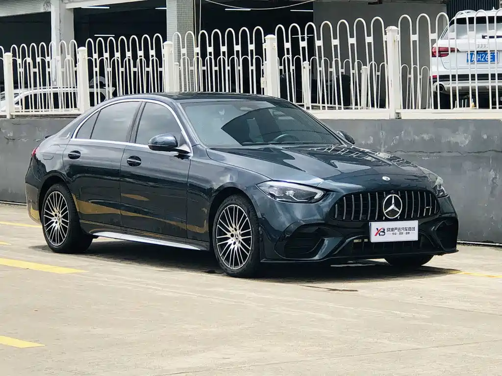 Mercedes-Benz C-Class — миниатюра 3