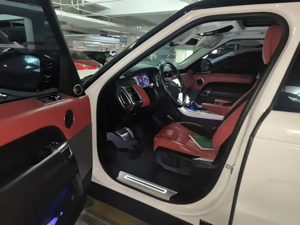 Land Rover Sport — миниатюра 13