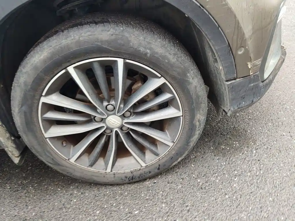Geely Boyue — миниатюра 24