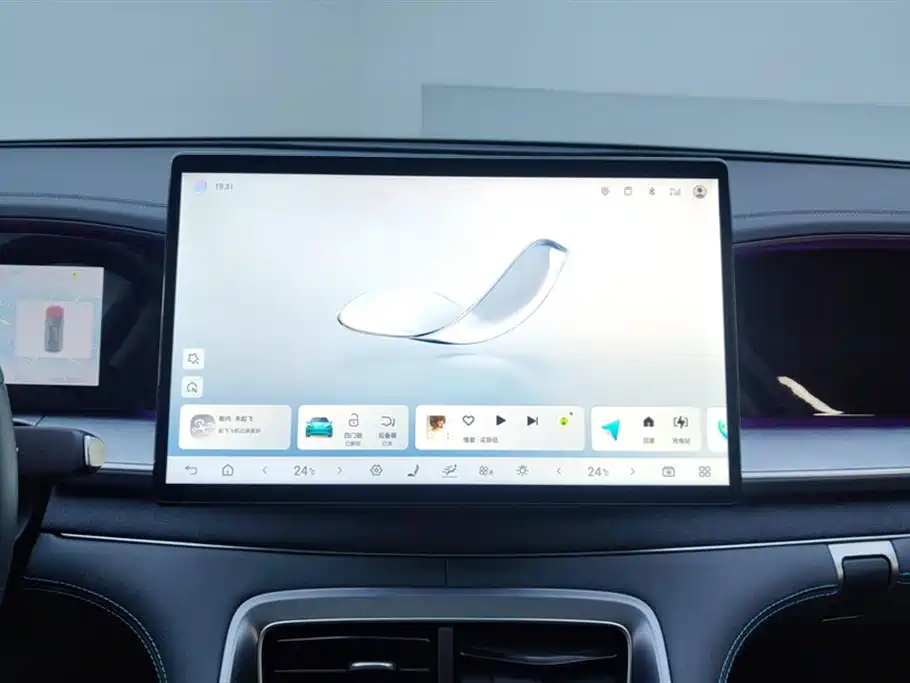 BYD SEA LION 07 DM I